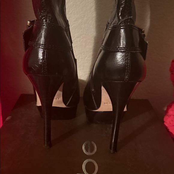Bebe Glossy Black Heeled Boots size 8 - Picture 5 of 14